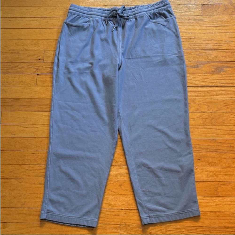 EUC Athleta Farallon Pants Grey Size XL
Retail $99.00 - Picture 5 of 11